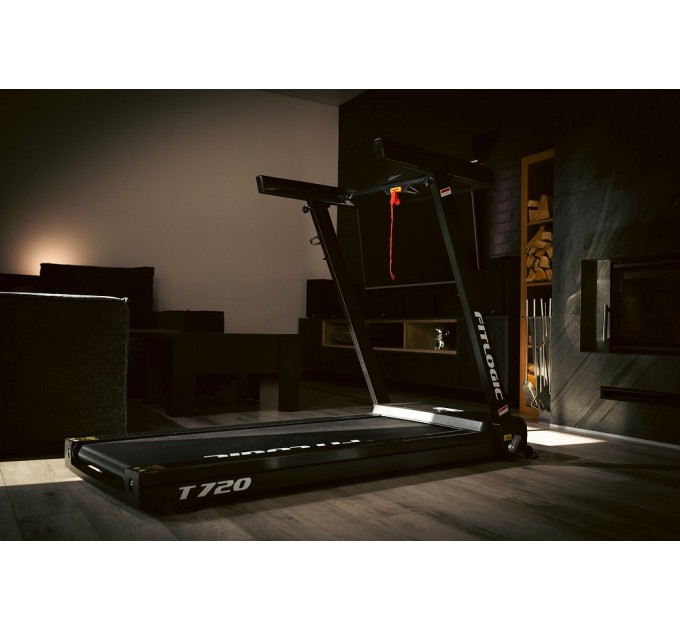 Беговая дорожка FitLogic T720